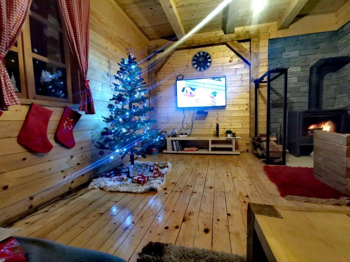 Вілла Wooden House With A Waterfall "Stipanov Mlin" Плитвицька Єзера Екстер'єр фото